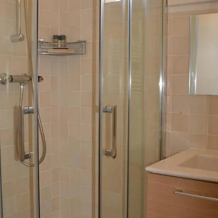 Mazet Avec Climatisation, Proche Plages De - Fr-1-728-10 Holiday home *